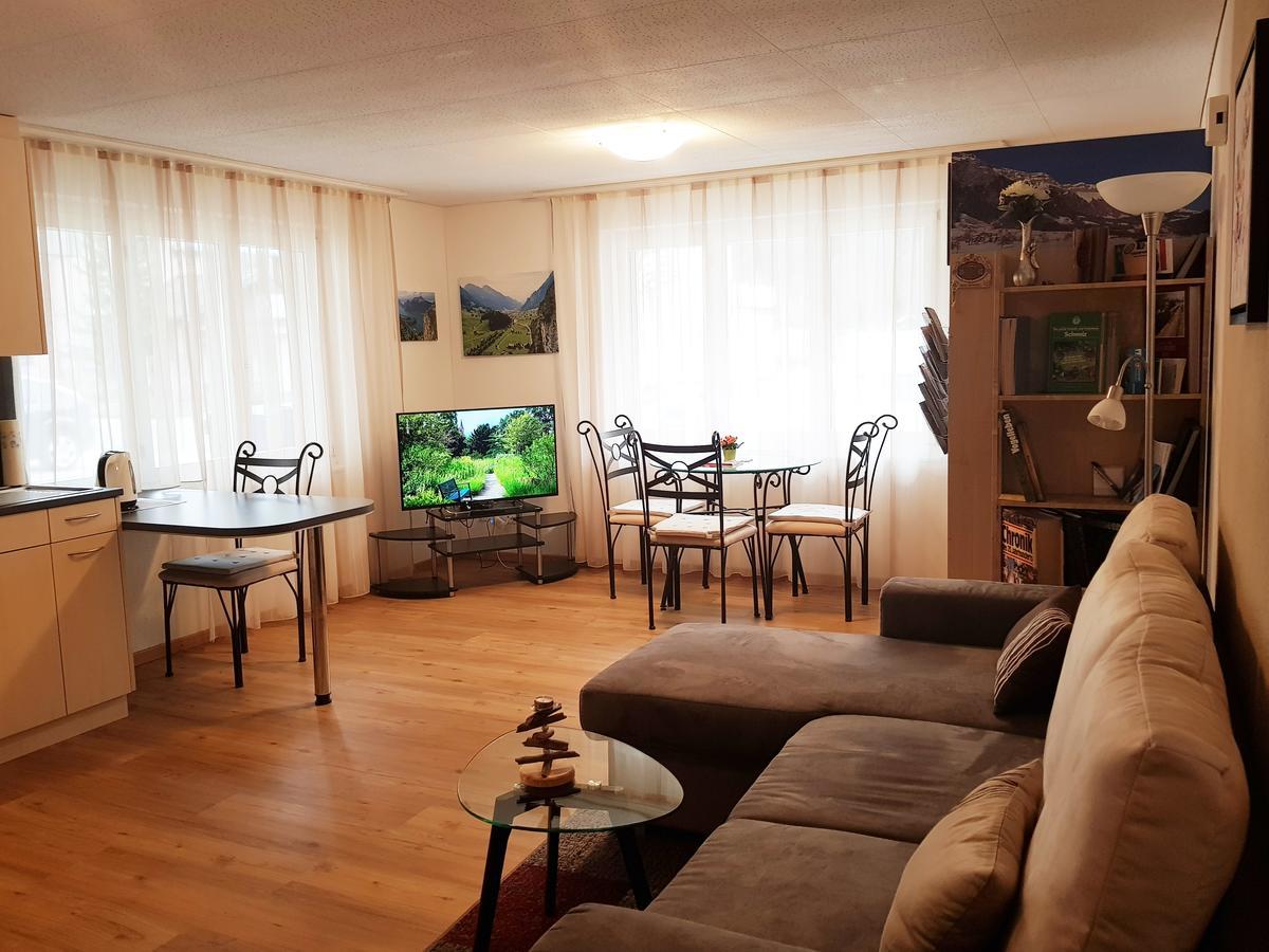 Casa Mila Apartment Muotathal Ngoại thất bức ảnh